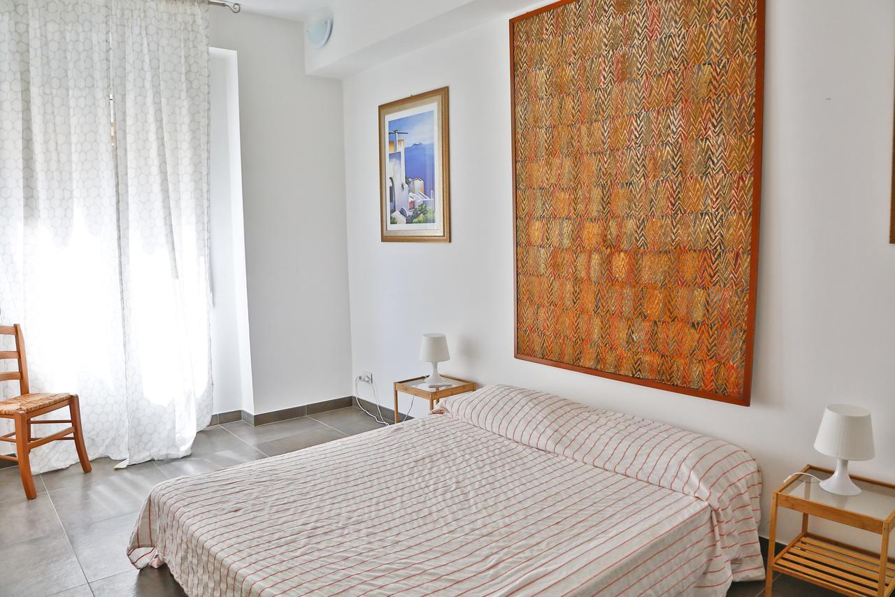 Family House - By Vacation Service Cefalù Extérieur photo