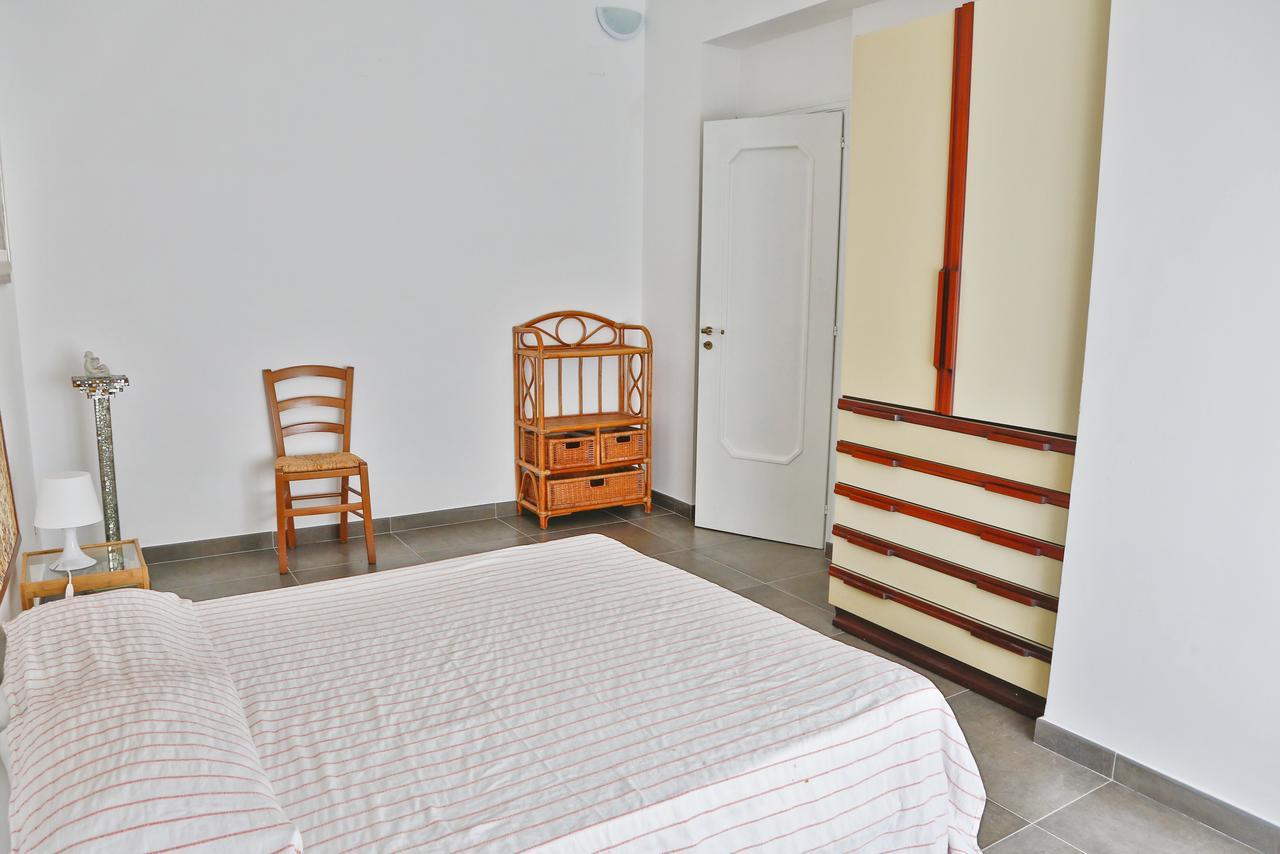 Family House - By Vacation Service Cefalù Extérieur photo