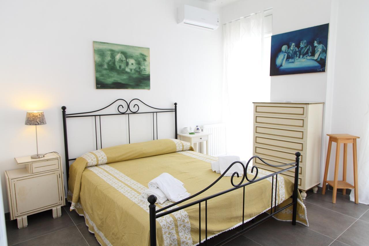 Family House - By Vacation Service Cefalù Extérieur photo